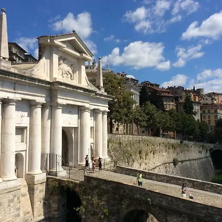 Casa Fiore Hébergement de vacances *